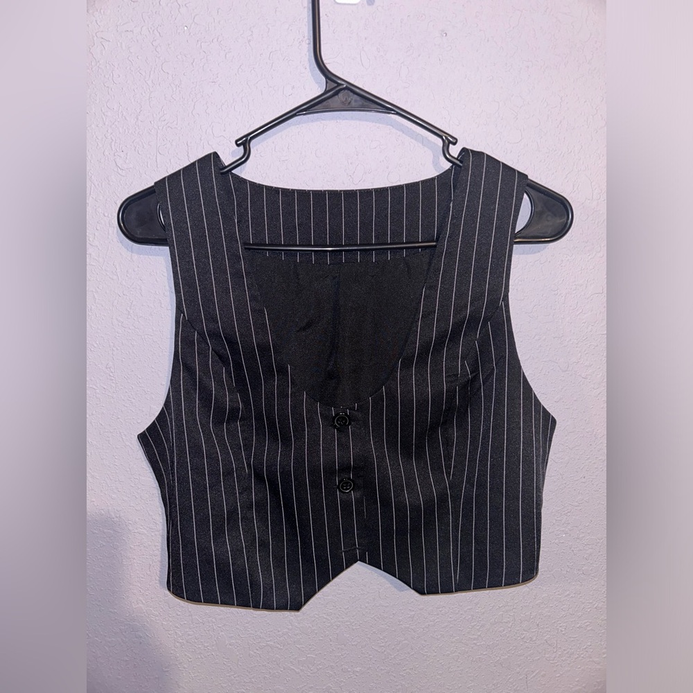 Pinstripe vest with buttons